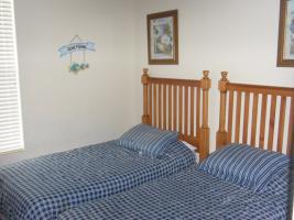 4 Bedroom Villa - Trafalgar Village Sleeps 10 Loughman Exterior photo